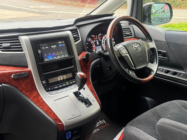 Used Toyota Vellfire 2023 for sale - 76222934: Photo 28
