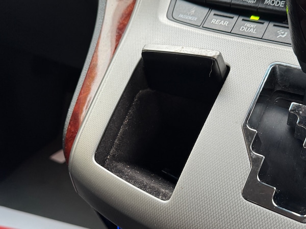 Used Toyota Vellfire 2023 for sale - 76222934: Photo 39