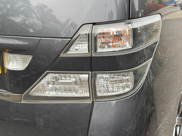 Used Toyota Vellfire 2023 for sale - 76222934: Photo 49