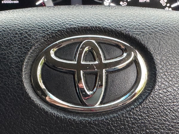 Used Toyota Vellfire 2023 for sale - 76222934: Photo 53