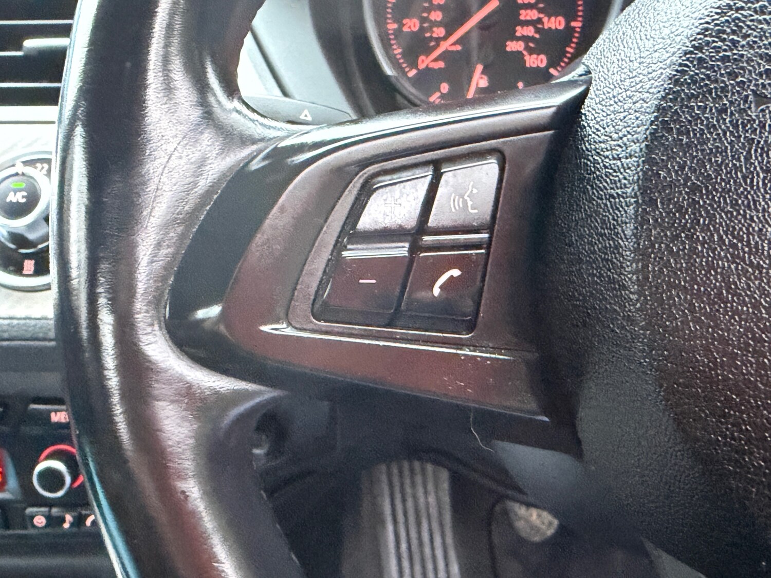 Used BMW Z4 2014 for sale - 77654039: Photo 40