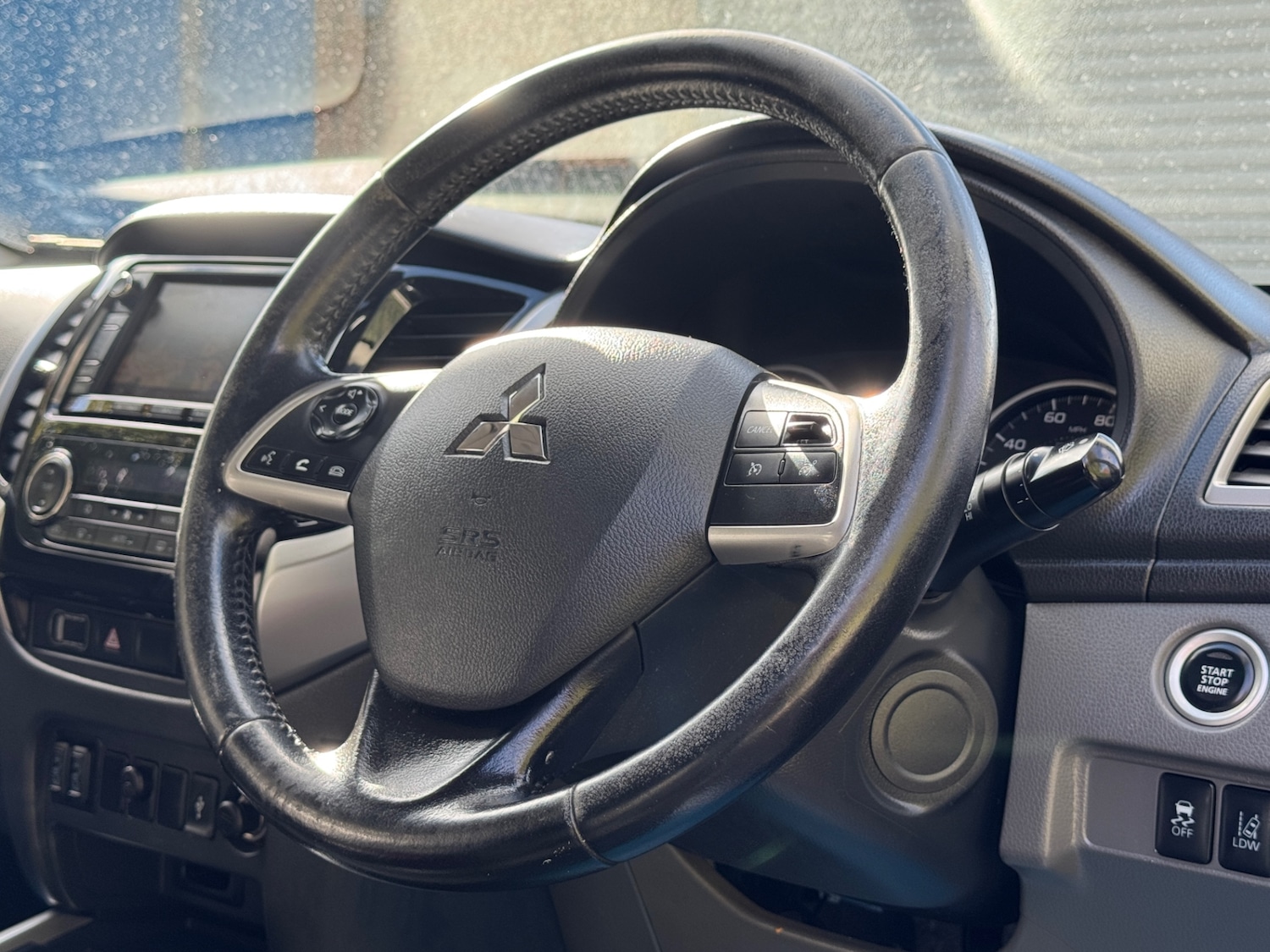 Used Mitsubishi L200 2015 for sale - 75982151: Photo 28