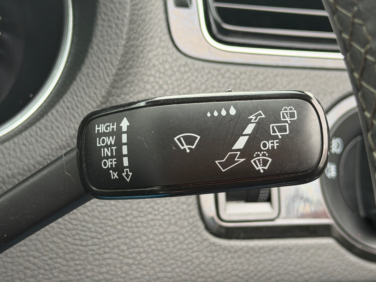 Used Volkswagen Polo 2015 for sale - 76821484: Photo 33