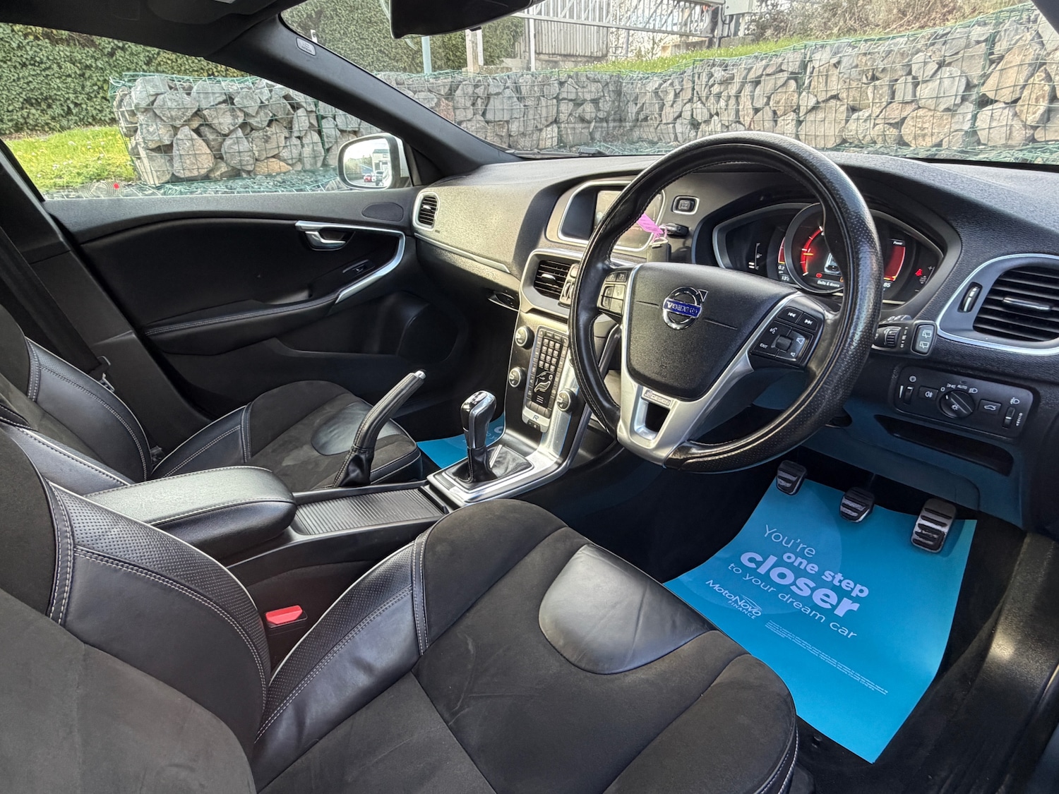 Used Volvo V40 2015 for sale - 78031107: Photo 12