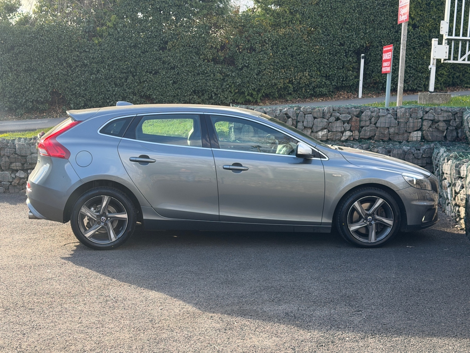Used Volvo V40 2015 for sale - 78031107: Photo 14