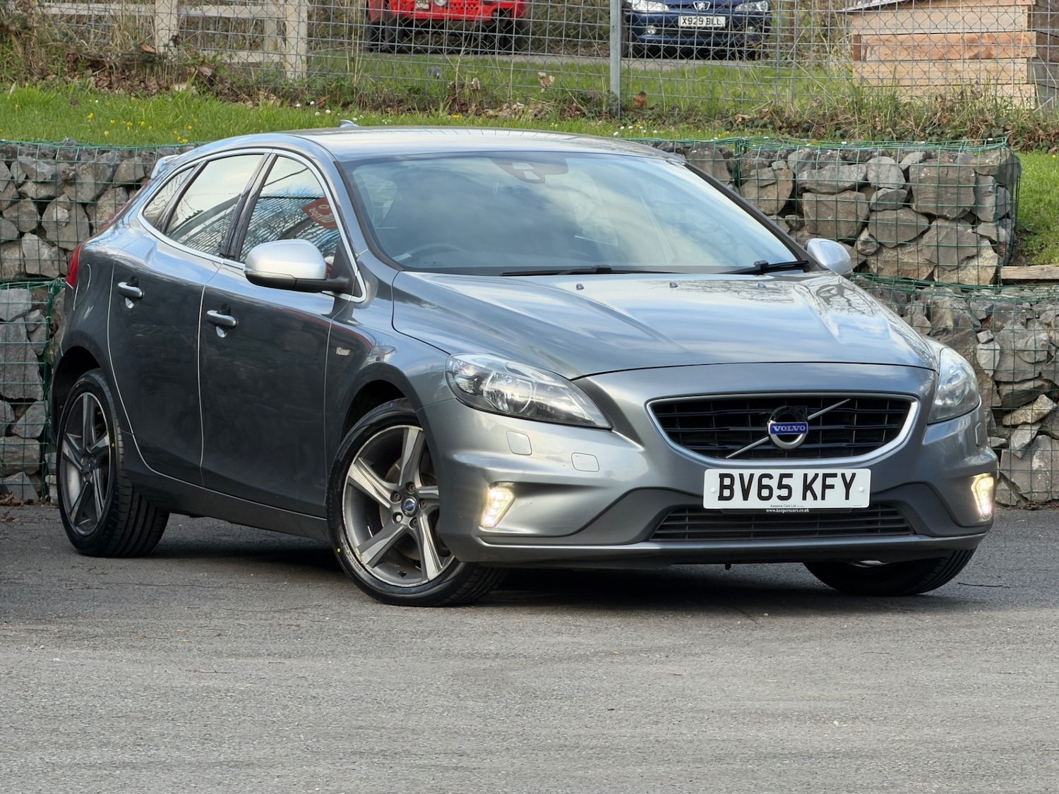 Used Volvo V40 2015 for sale - 78031107: Photo 21