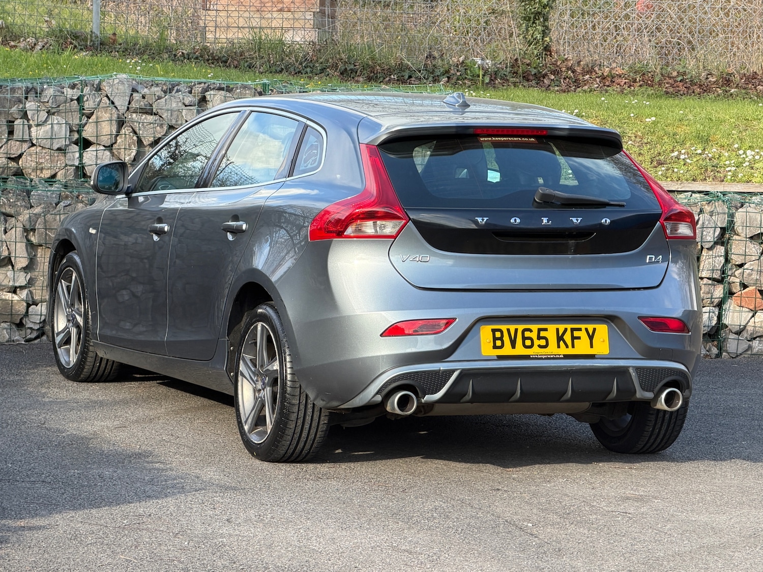 Used Volvo V40 2015 for sale - 78031107: Photo 3