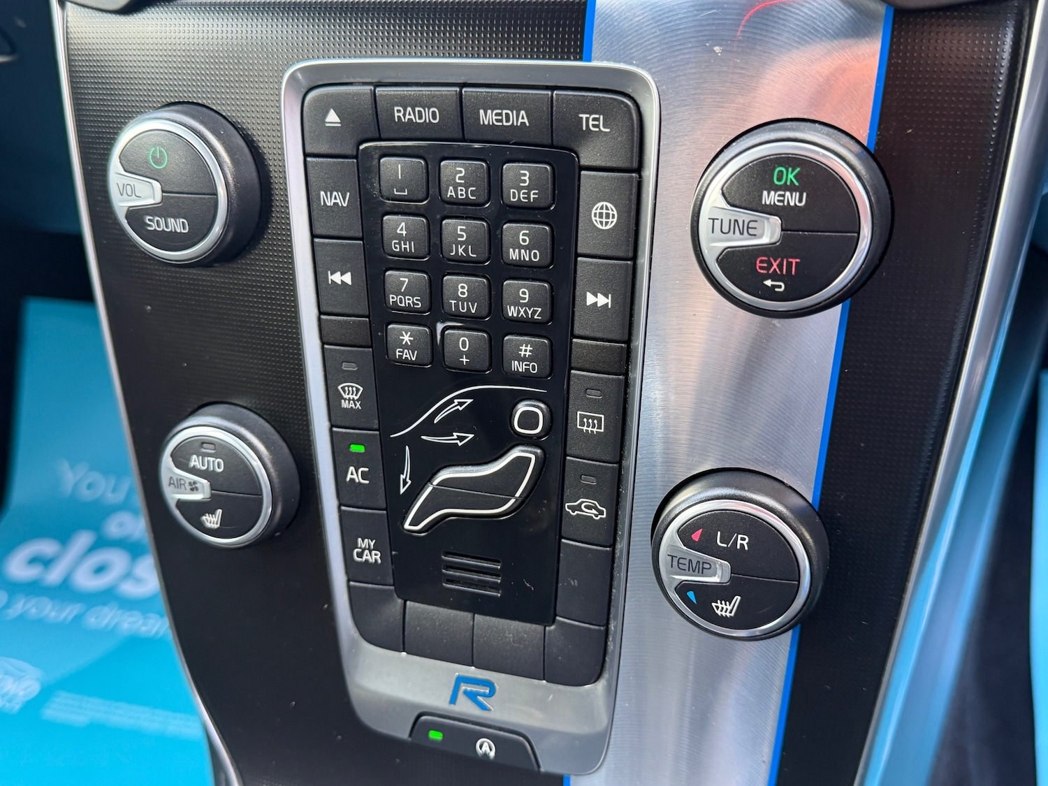 Used Volvo V40 2015 for sale - 78031107: Photo 33