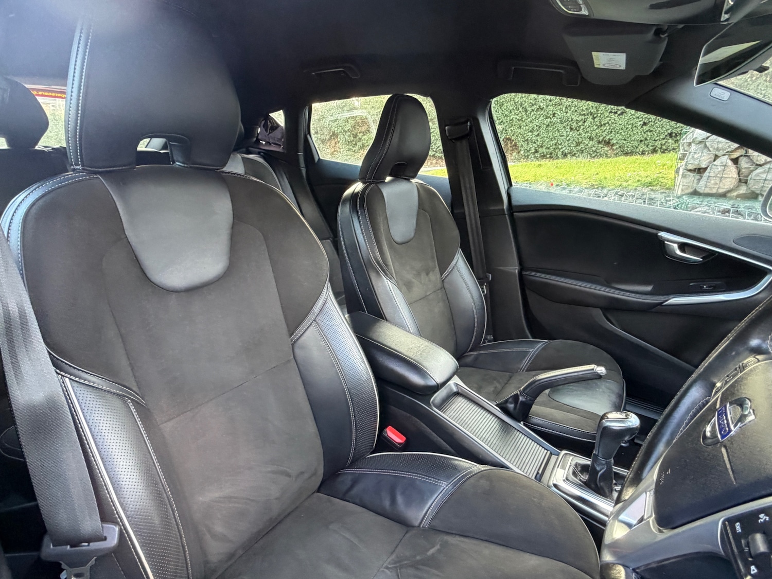 Used Volvo V40 2015 for sale - 78031107: Photo 8