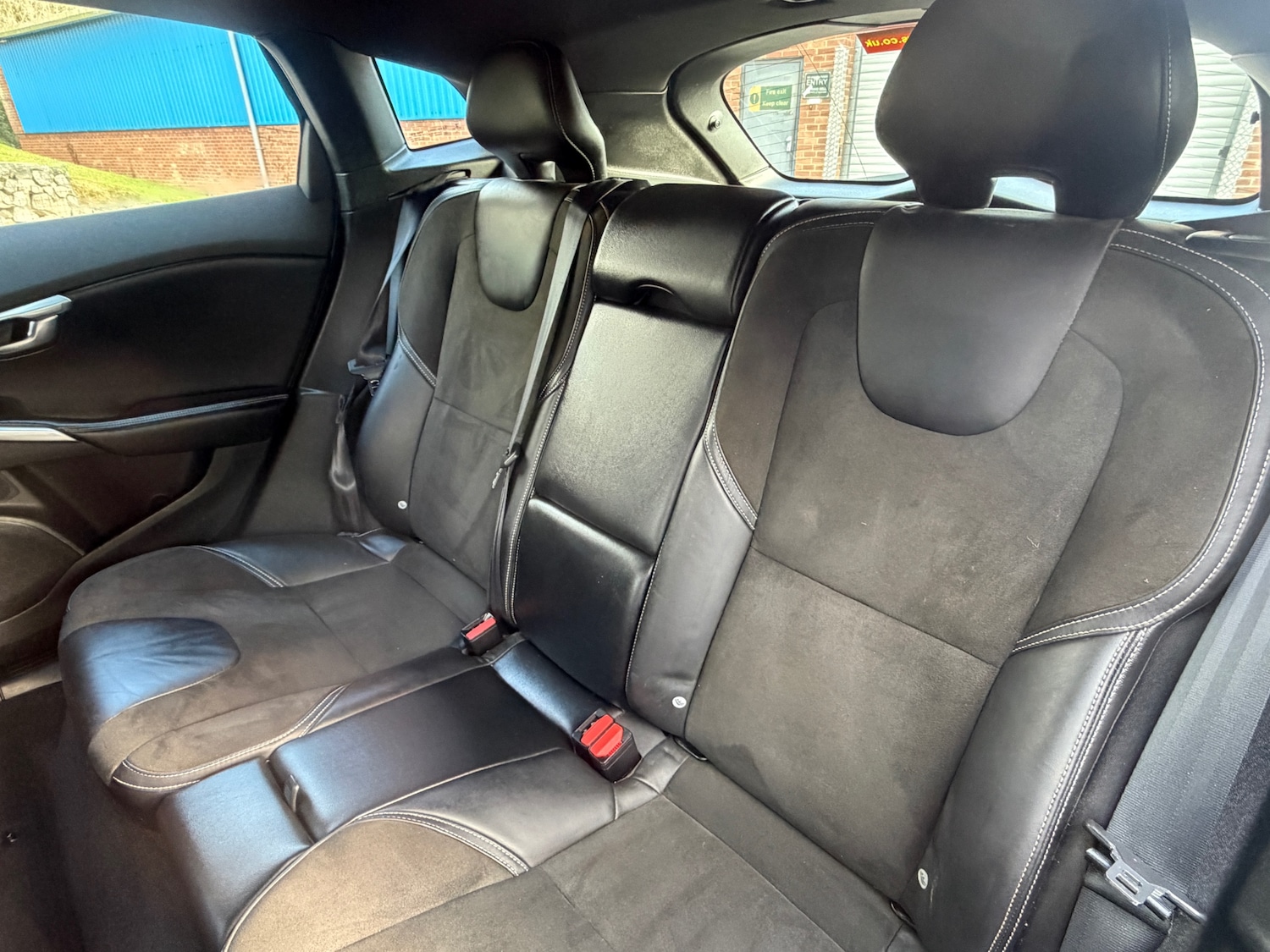 Used Volvo V40 2015 for sale - 78031107: Photo 9