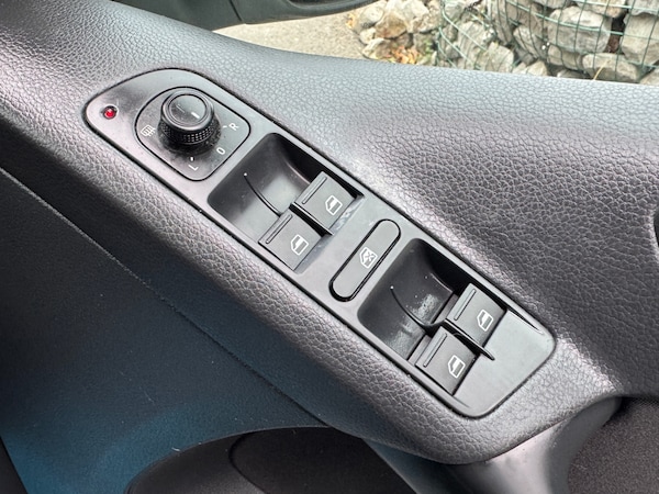 Used Volkswagen Tiguan 2015 for sale - 76205573: Photo 35