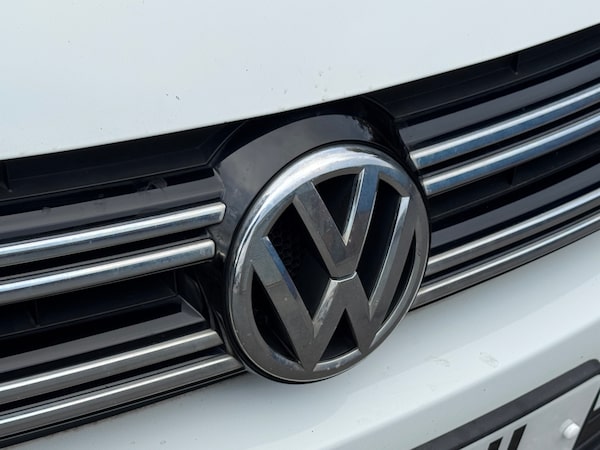Used Volkswagen Tiguan 2015 for sale - 76205573: Photo 43