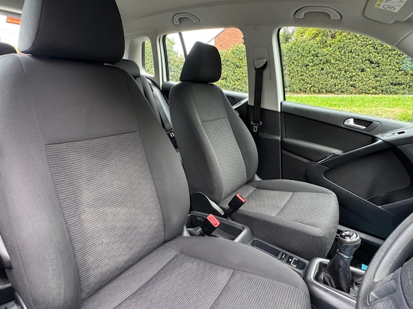 Used Volkswagen Tiguan 2015 for sale - 76205573: Photo 8