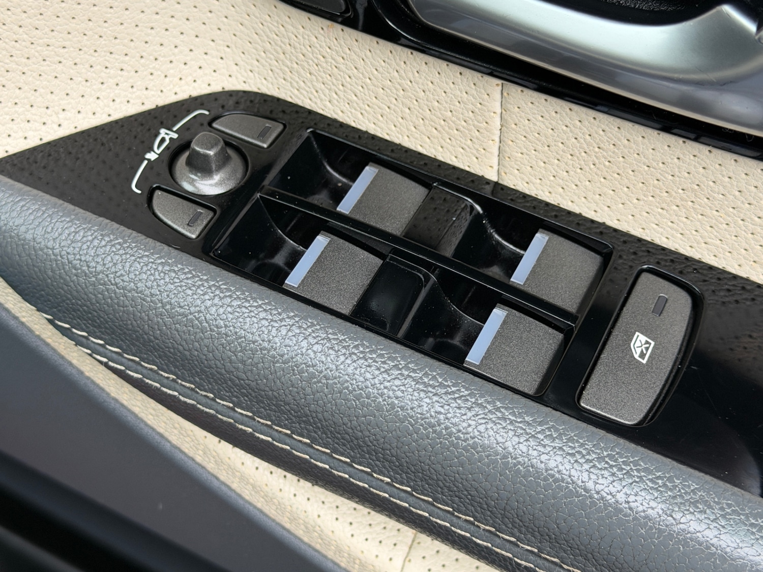 Used Land Rover Range Rover Evoque 2014 for sale - 76805039: Photo 51