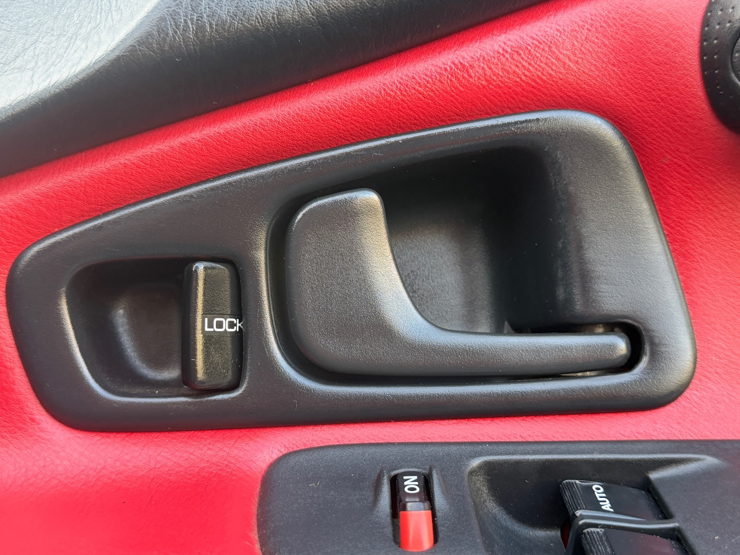 Used Honda S2000 2001 for sale - 77379500: Photo 34