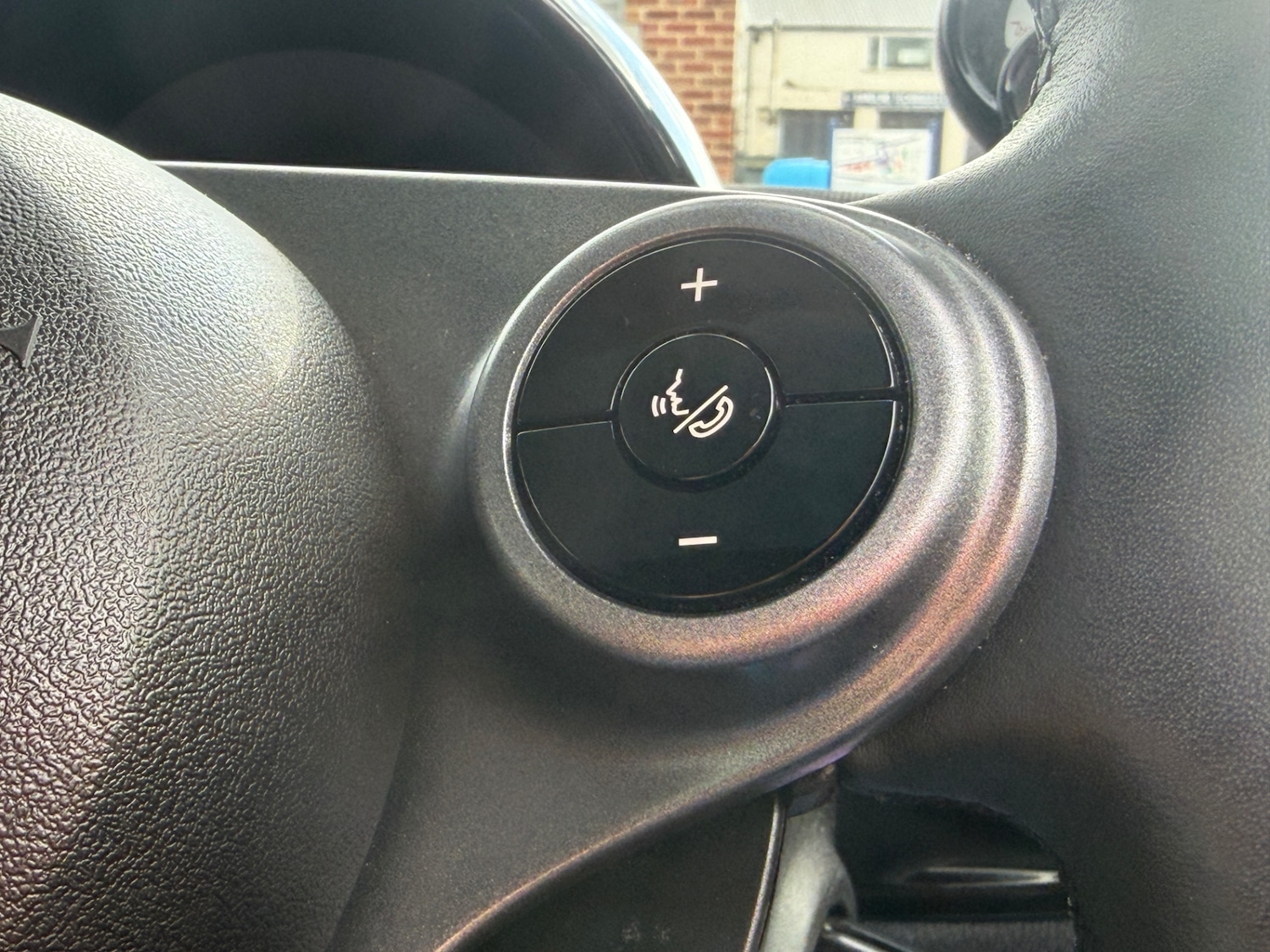 Used smart fortwo 2022 for sale - 78011603: Photo 39