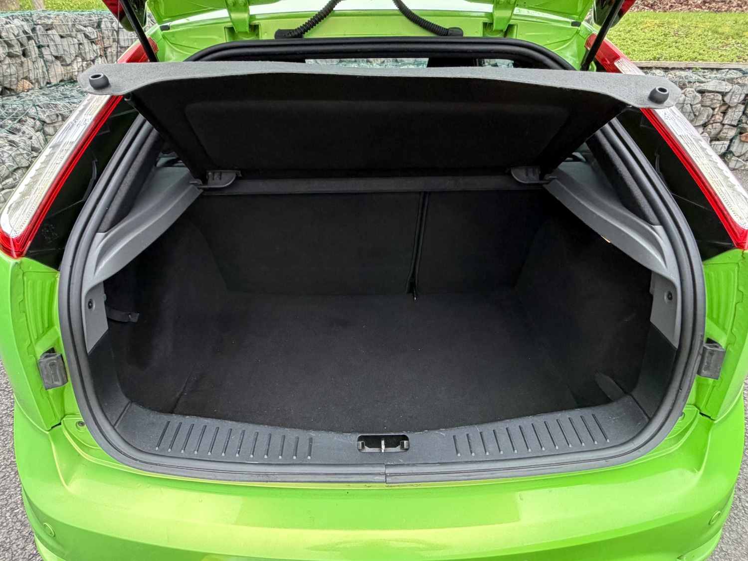 Used Ford Focus 2010 for sale - 77789671: Photo 16