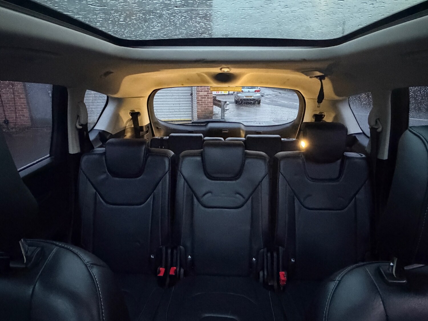 Used Ford S-Max 2017 for sale - 77462921: Photo 22