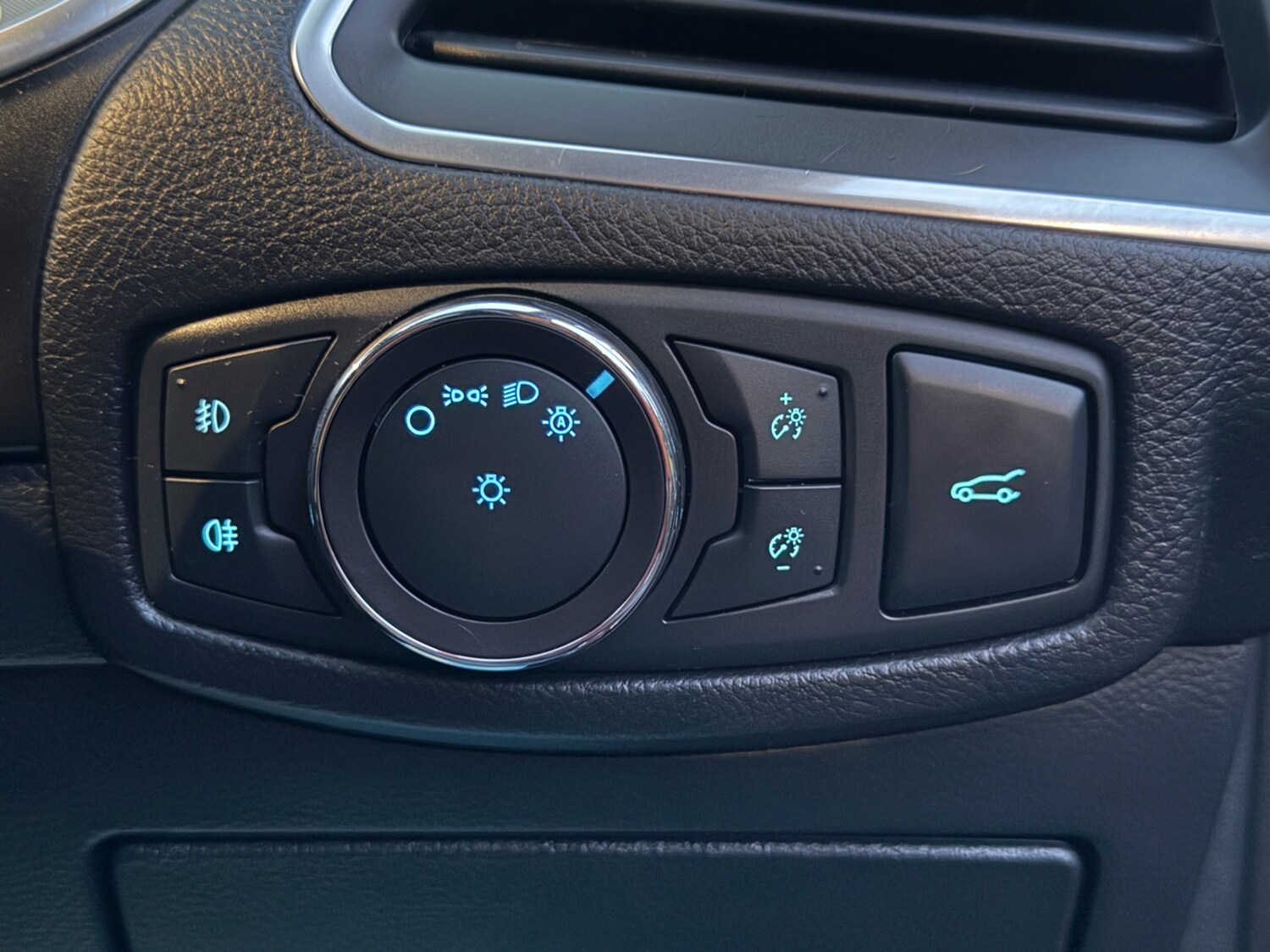 Used Ford S-Max 2017 for sale - 77462921: Photo 46