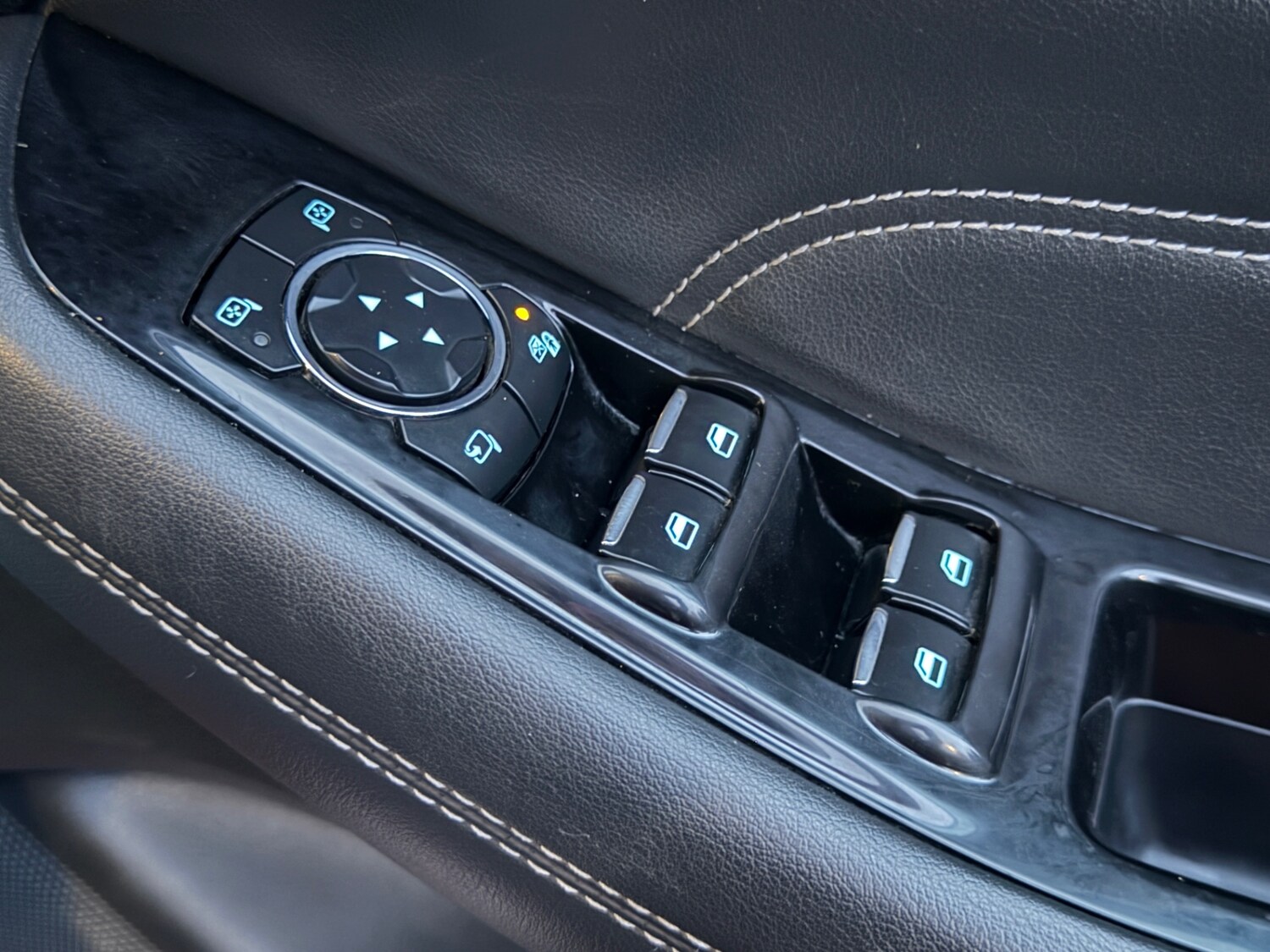 Used Ford S-Max 2017 for sale - 77462921: Photo 47