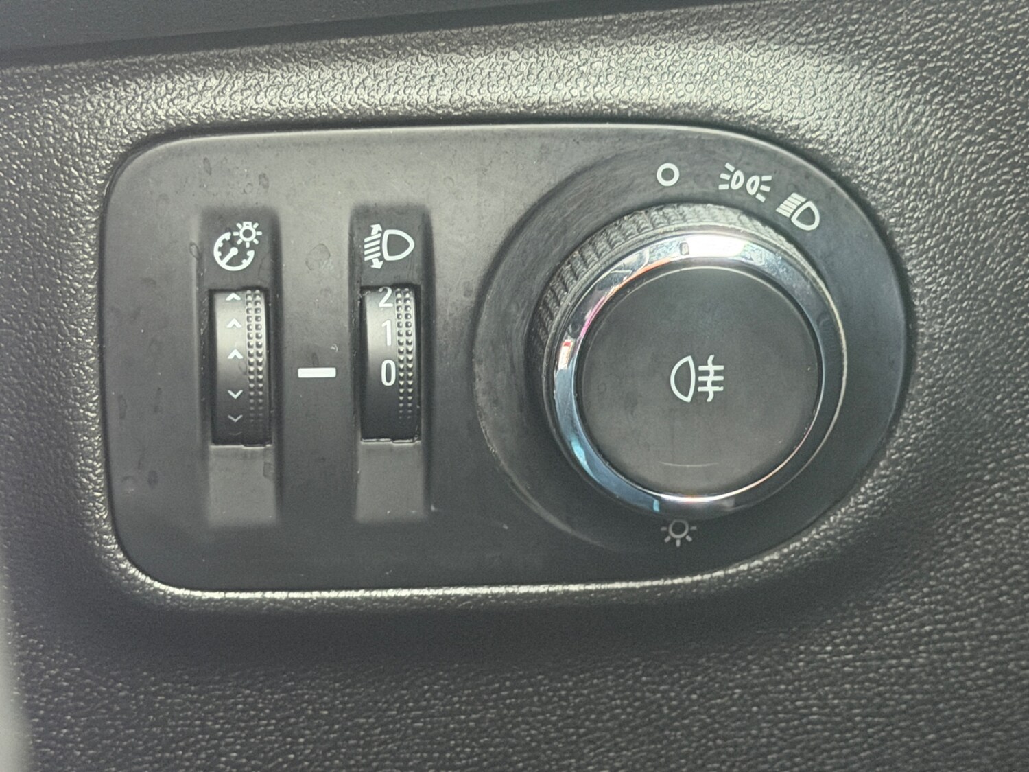 Used Vauxhall ADAM 2016 for sale - 77535565: Photo 39