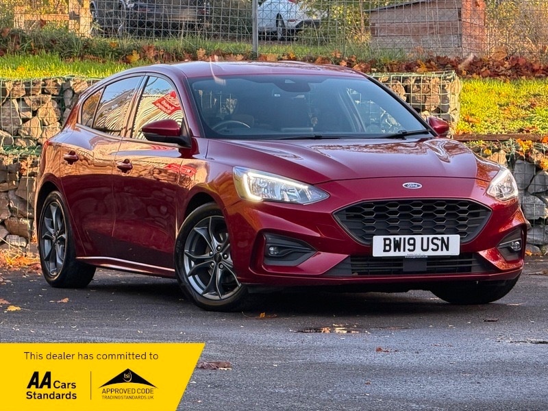 Used Ford Focus 2019 for sale - 76365774: Photo 1