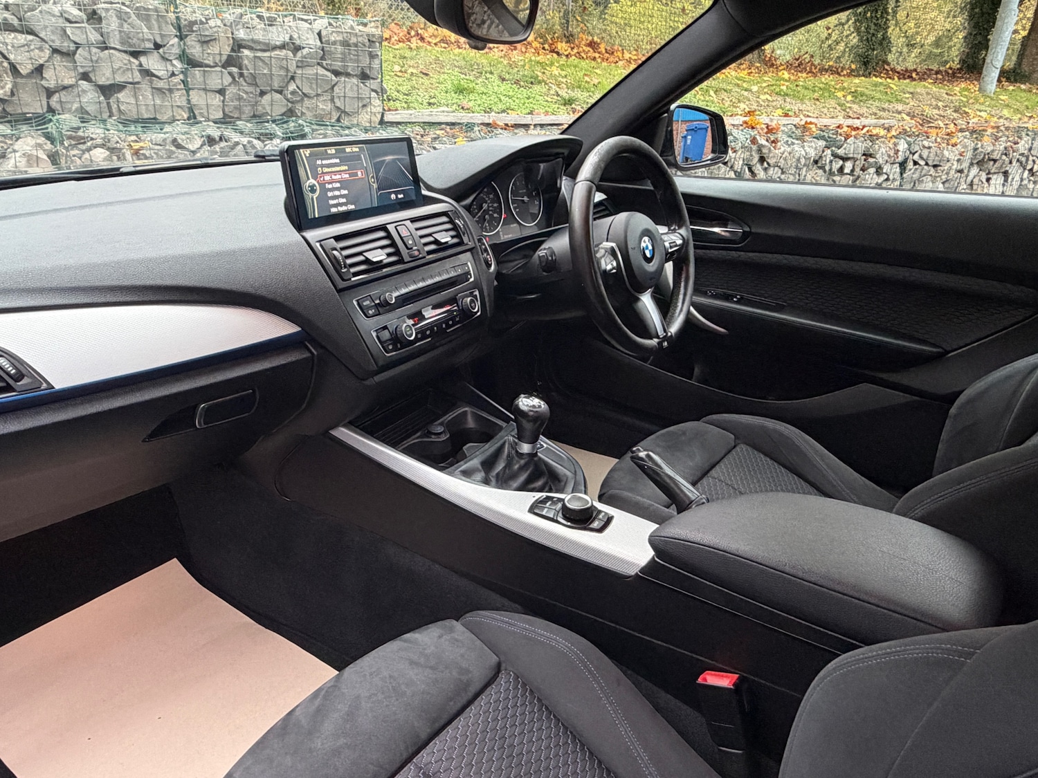 Used BMW 1 Series 2014 for sale - 76352129: Photo 2