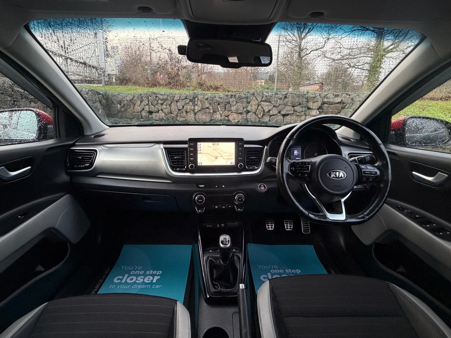 Used Kia Stonic 2018 for sale - 77653866: Photo 4