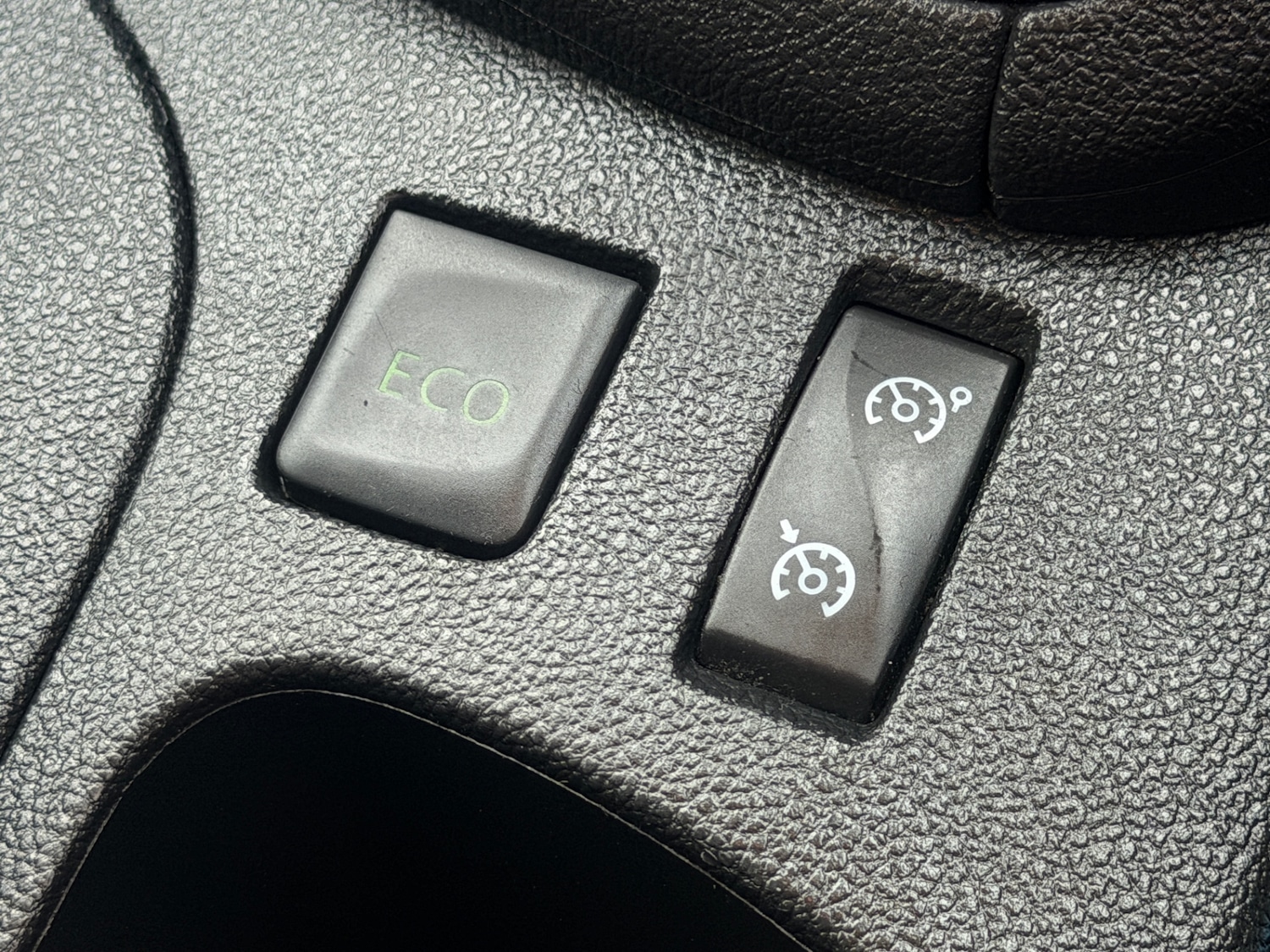 Used Renault Clio 2016 for sale - 77158730: Photo 32