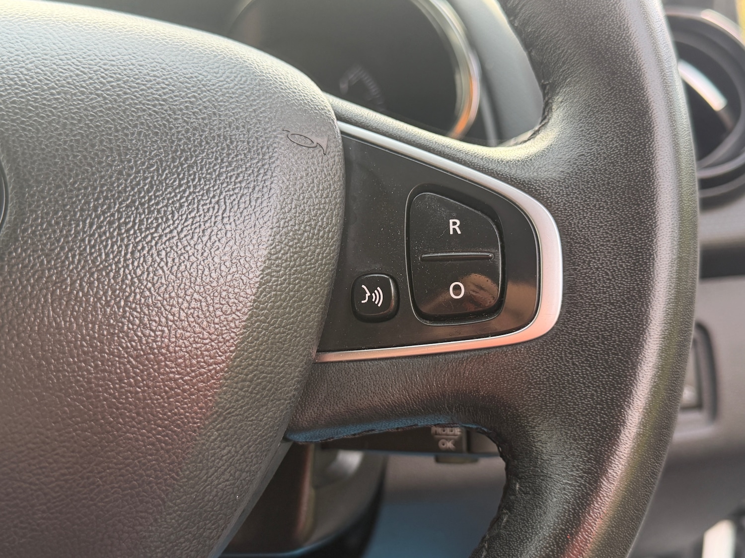 Used Renault Clio 2016 for sale - 77158730: Photo 34