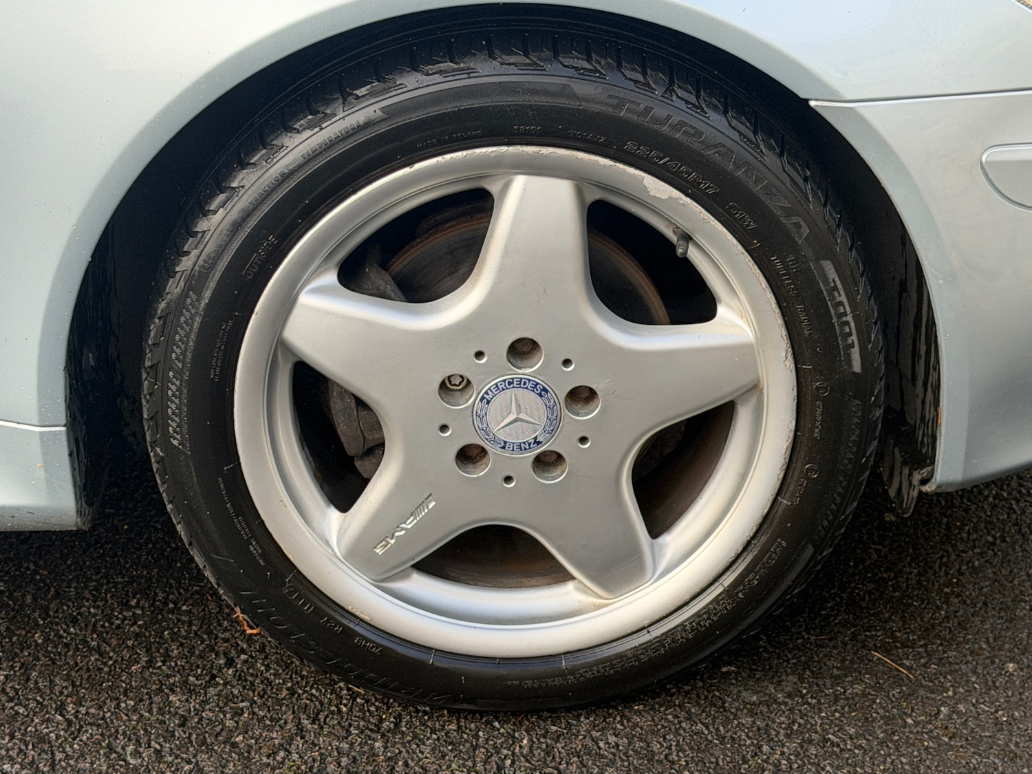 Used Mercedes-Benz SLK 2005 for sale - 76877409: Photo 10