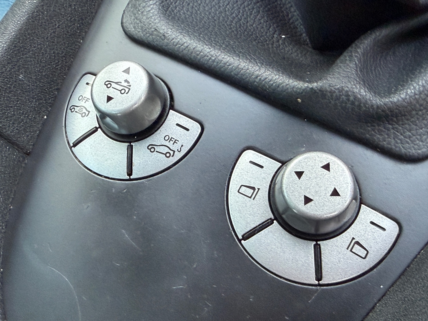 Used Mercedes-Benz SLK 2005 for sale - 76877409: Photo 32