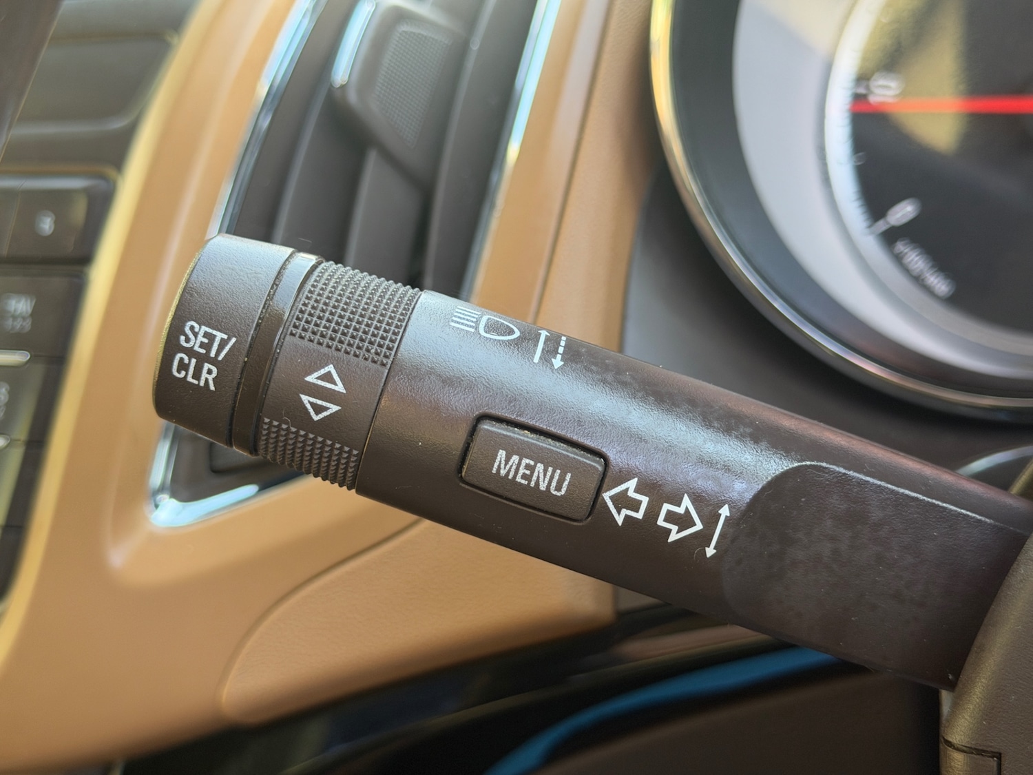 Used Vauxhall Zafira Tourer 2015 for sale - 76949419: Photo 34