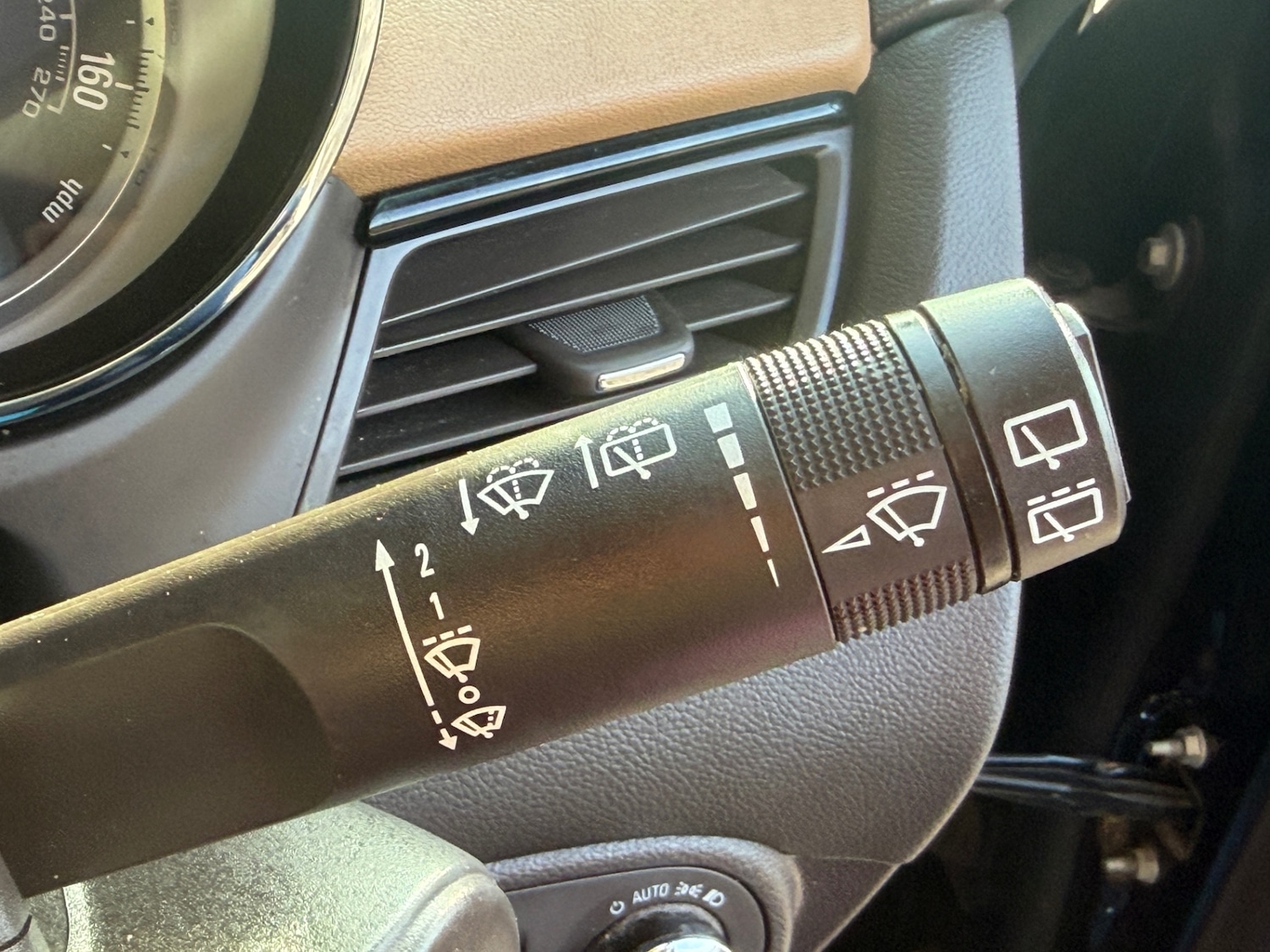 Used Vauxhall Zafira Tourer 2015 for sale - 76949419: Photo 35