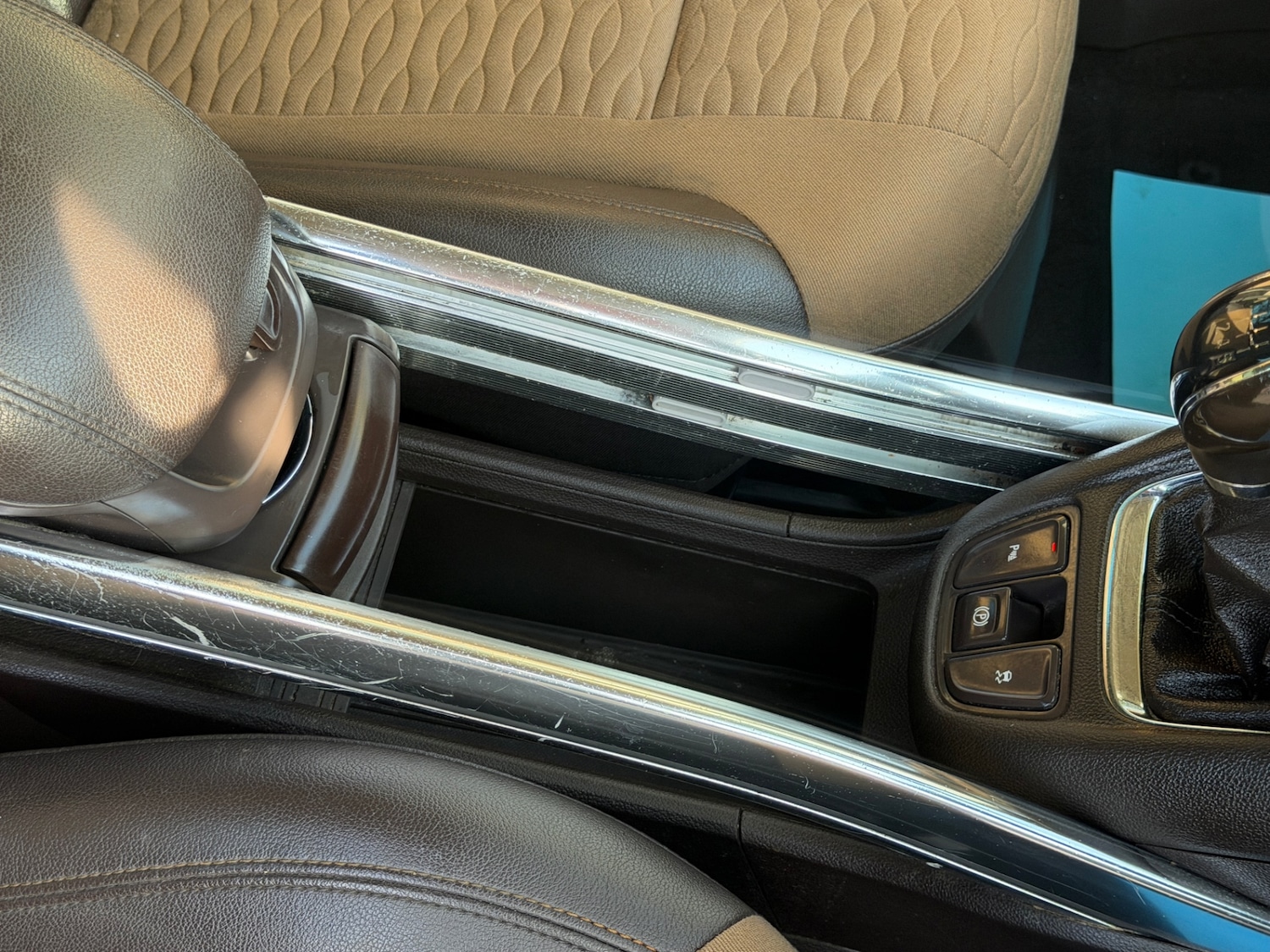 Used Vauxhall Zafira Tourer 2015 for sale - 76949419: Photo 44