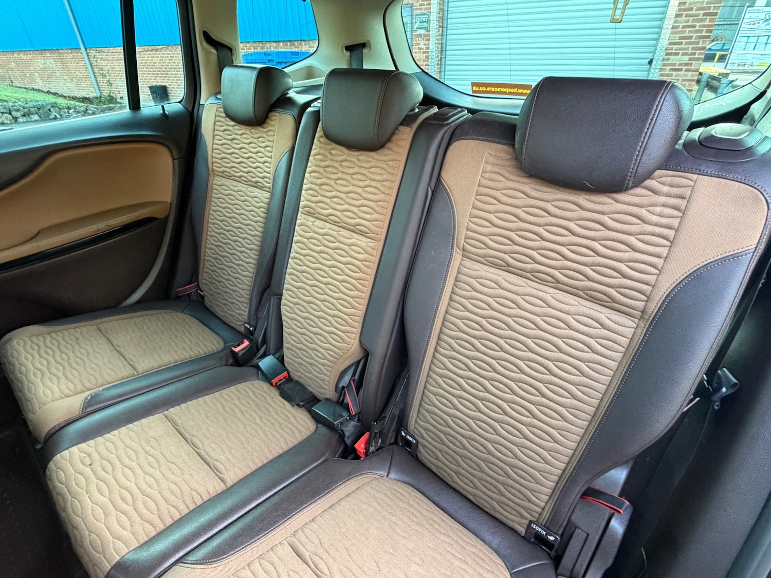 Used Vauxhall Zafira Tourer 2015 for sale - 76949419: Photo 9