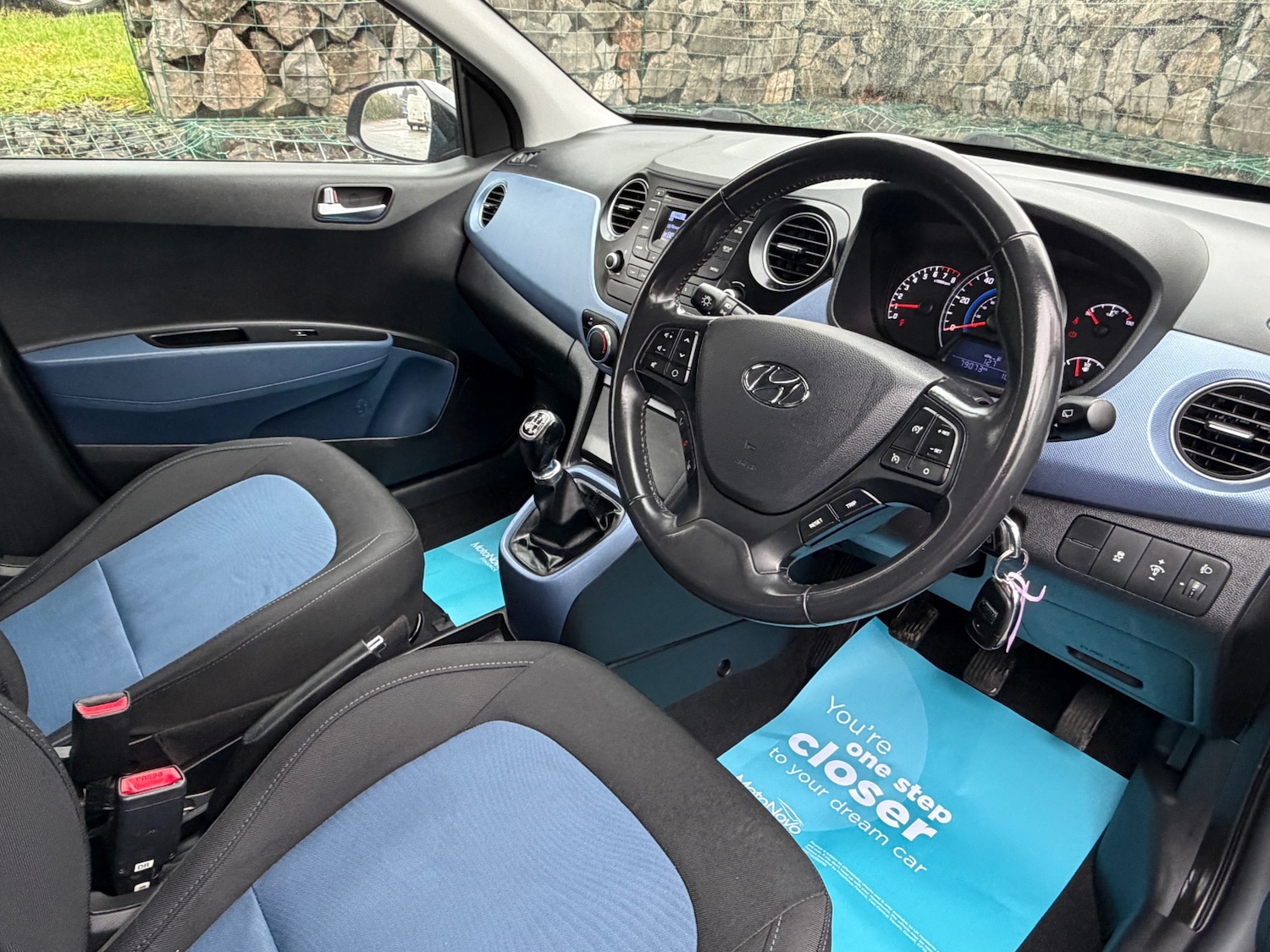 Used Hyundai i10 2014 for sale - 76950925: Photo 12