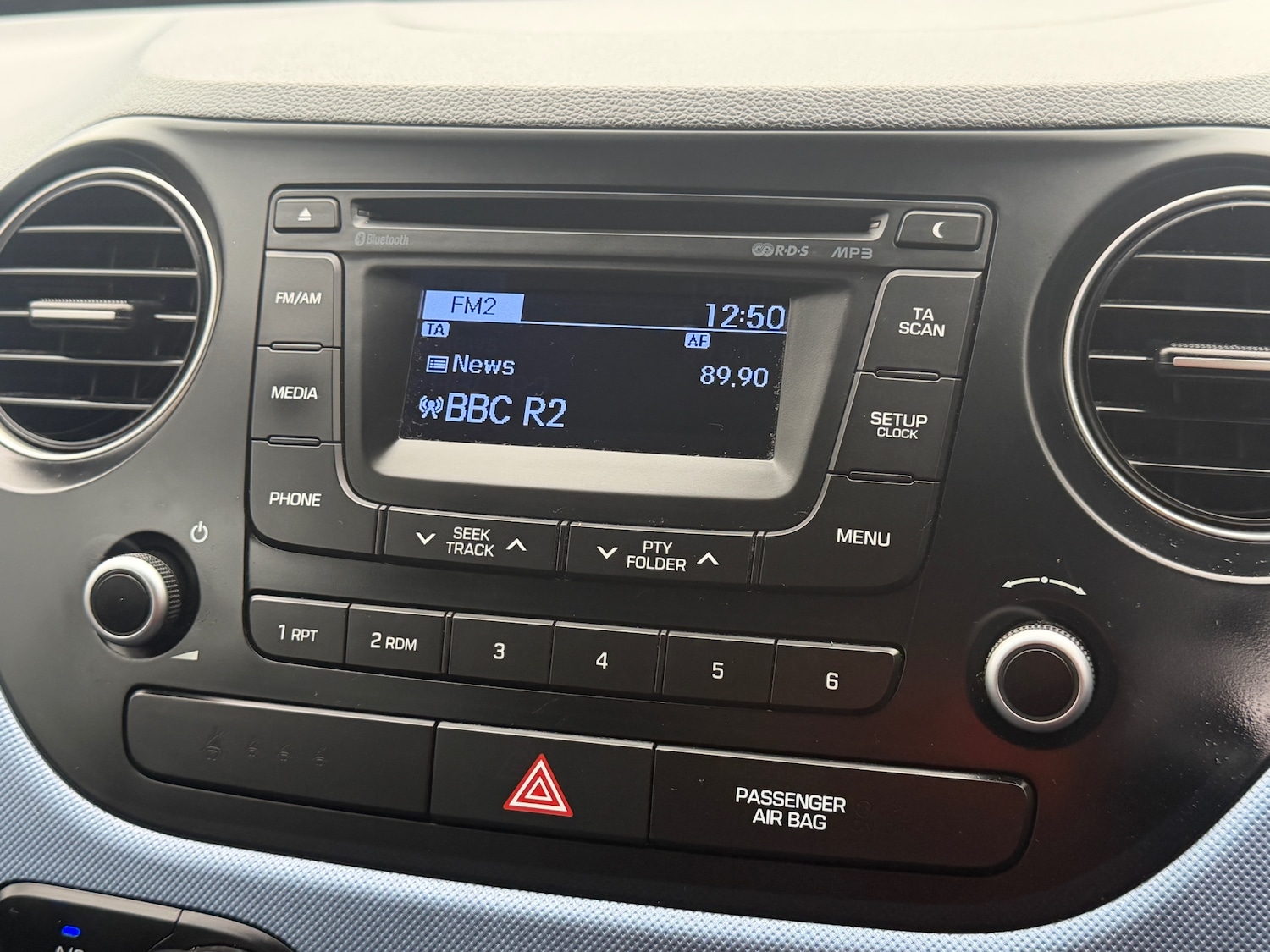 Used Hyundai i10 2014 for sale - 76950925: Photo 17