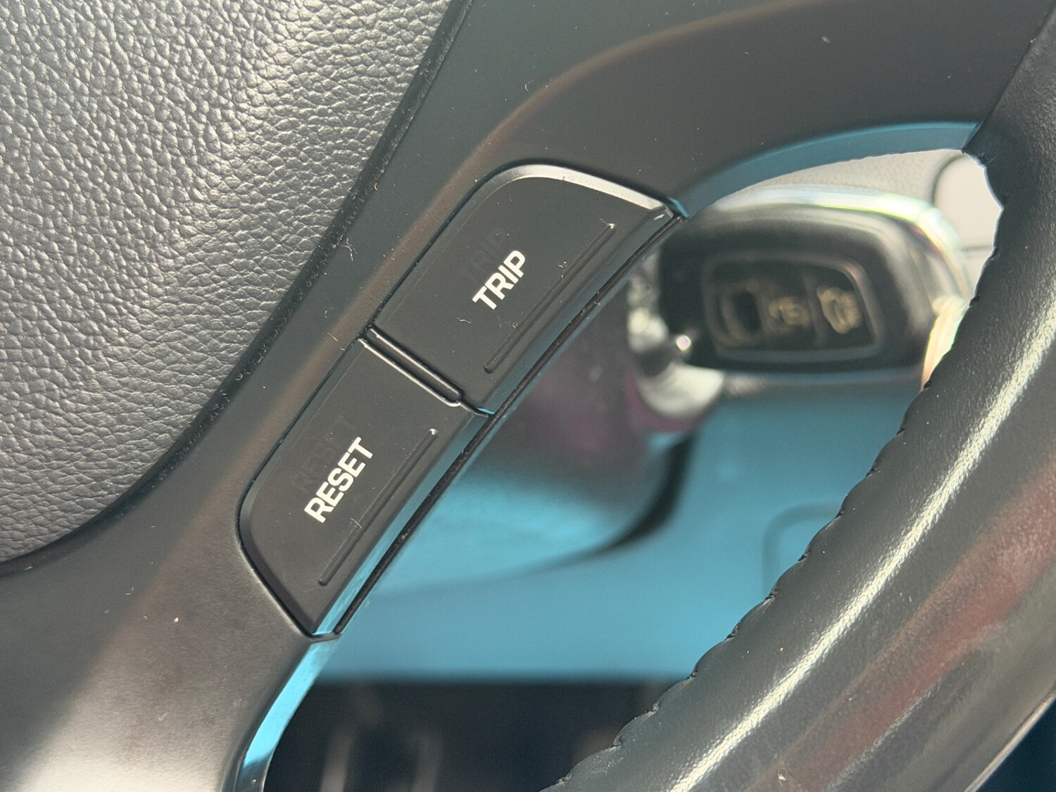 Used Hyundai i10 2014 for sale - 76950925: Photo 37