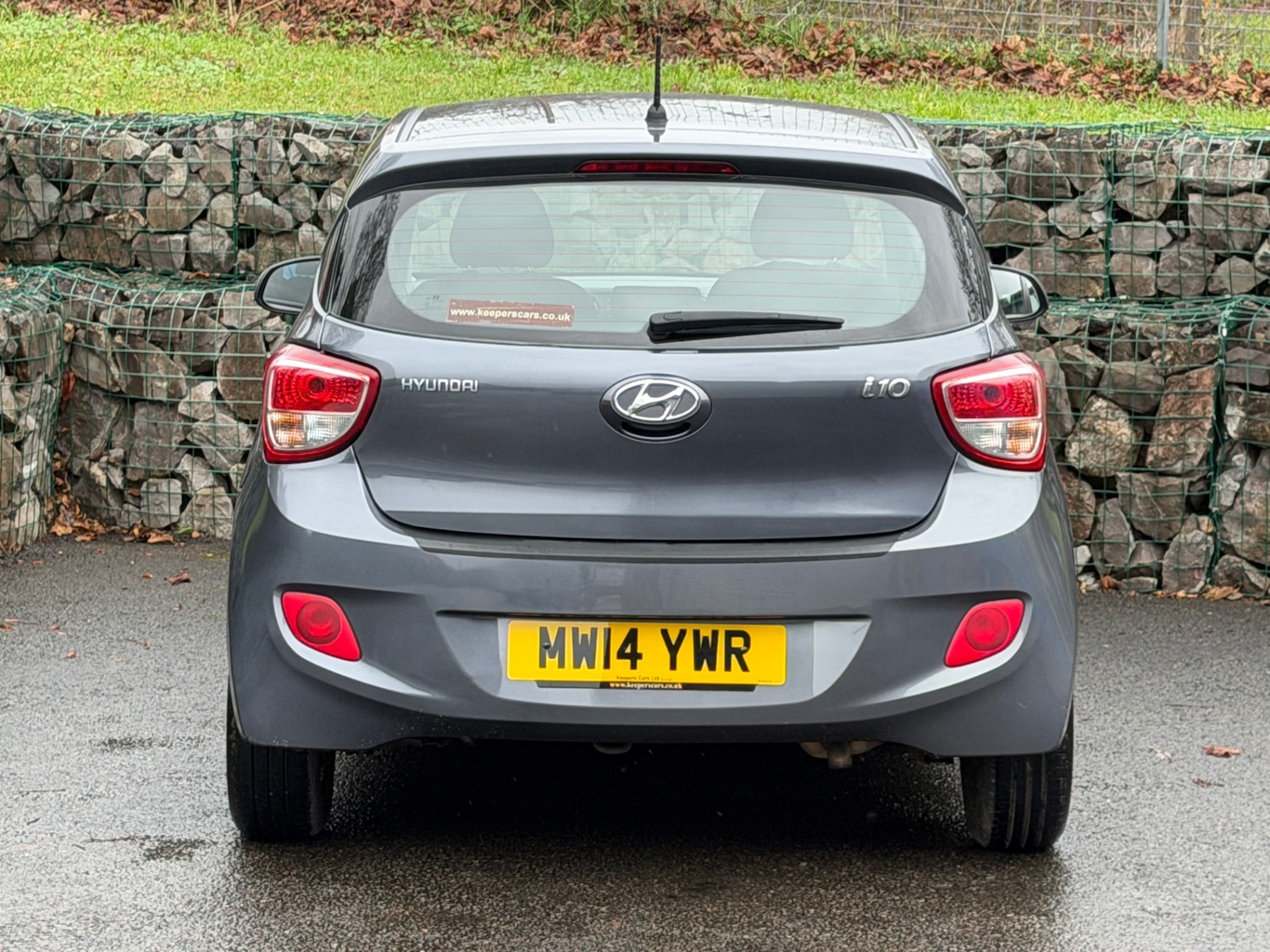 Used Hyundai i10 2014 for sale - 76950925: Photo 7