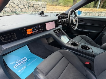 Used Porsche Taycan 2020 for sale - 79367622: Photo
