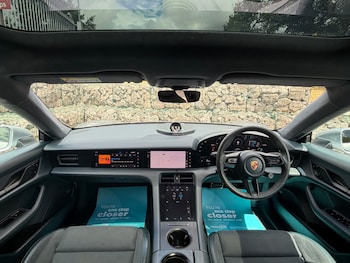 Used Porsche Taycan 2020 for sale - 79367622: Photo