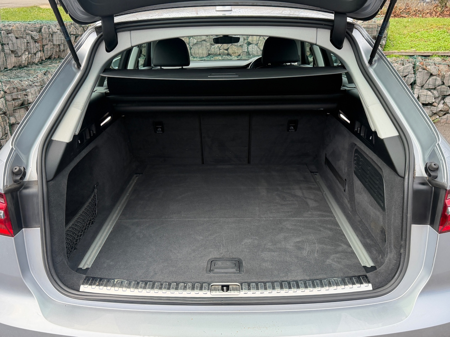 Used Audi A6 Avant 2019 for sale - 77326388: Photo 15