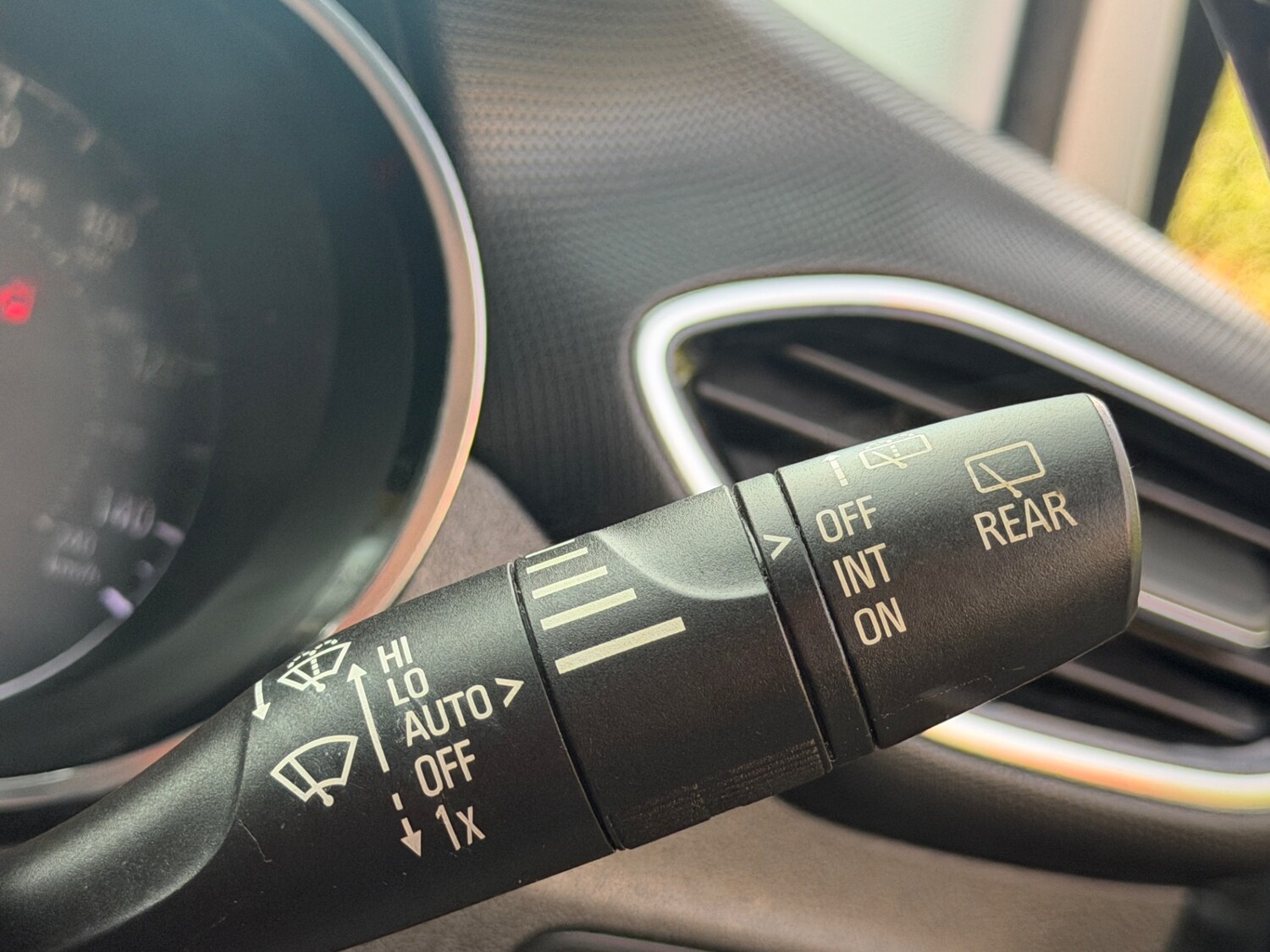 Used Vauxhall Crossland X 2018 for sale - 77158721: Photo 37