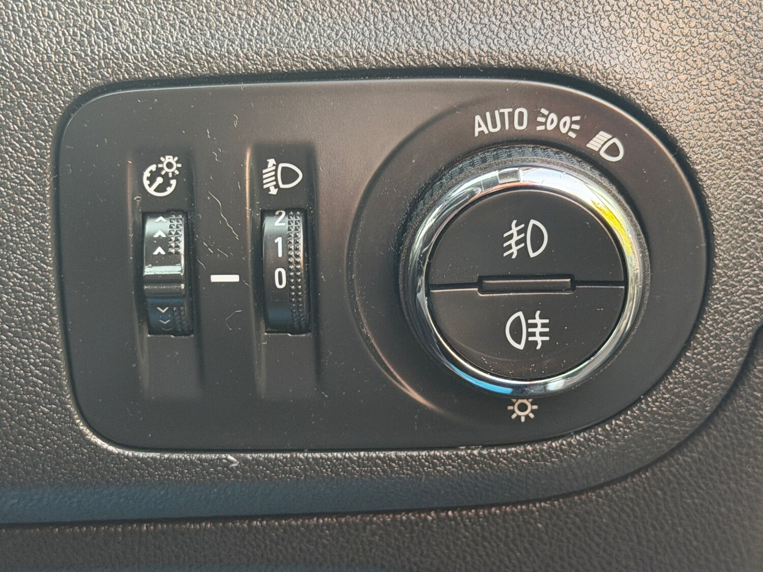 Used Vauxhall Crossland X 2018 for sale - 77158721: Photo 38