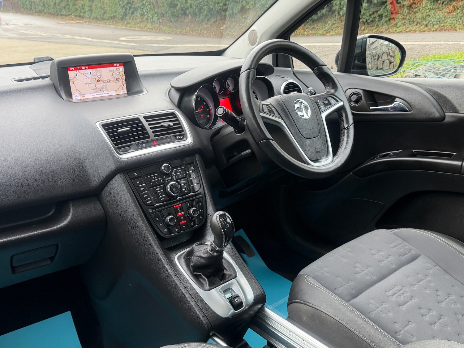 Used Vauxhall Meriva 2015 for sale - 76909031: Photo 28