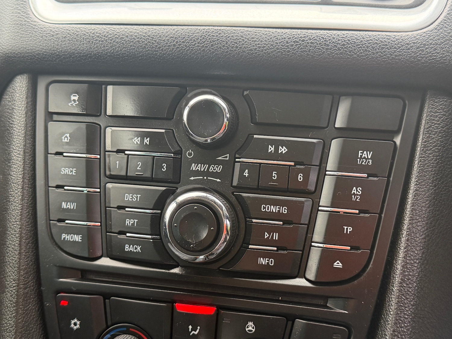 Used Vauxhall Meriva 2015 for sale - 76909031: Photo 31