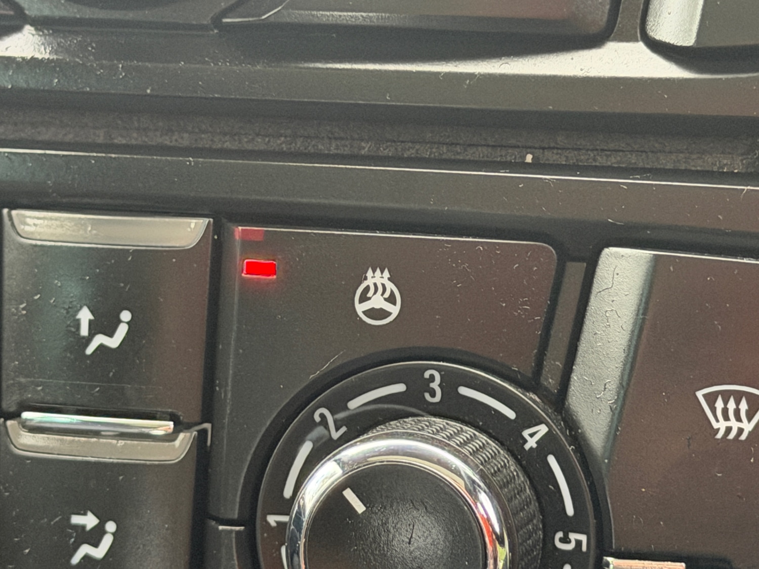 Used Vauxhall Meriva 2015 for sale - 76909031: Photo 34