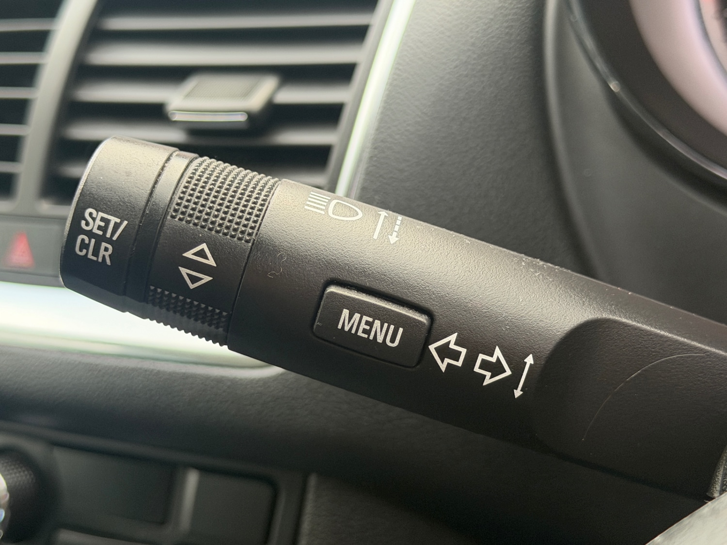 Used Vauxhall Meriva 2015 for sale - 76909031: Photo 35