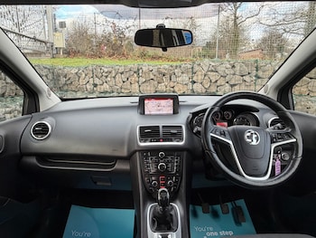 Used Vauxhall Meriva 2015 for sale - 76909031: Photo